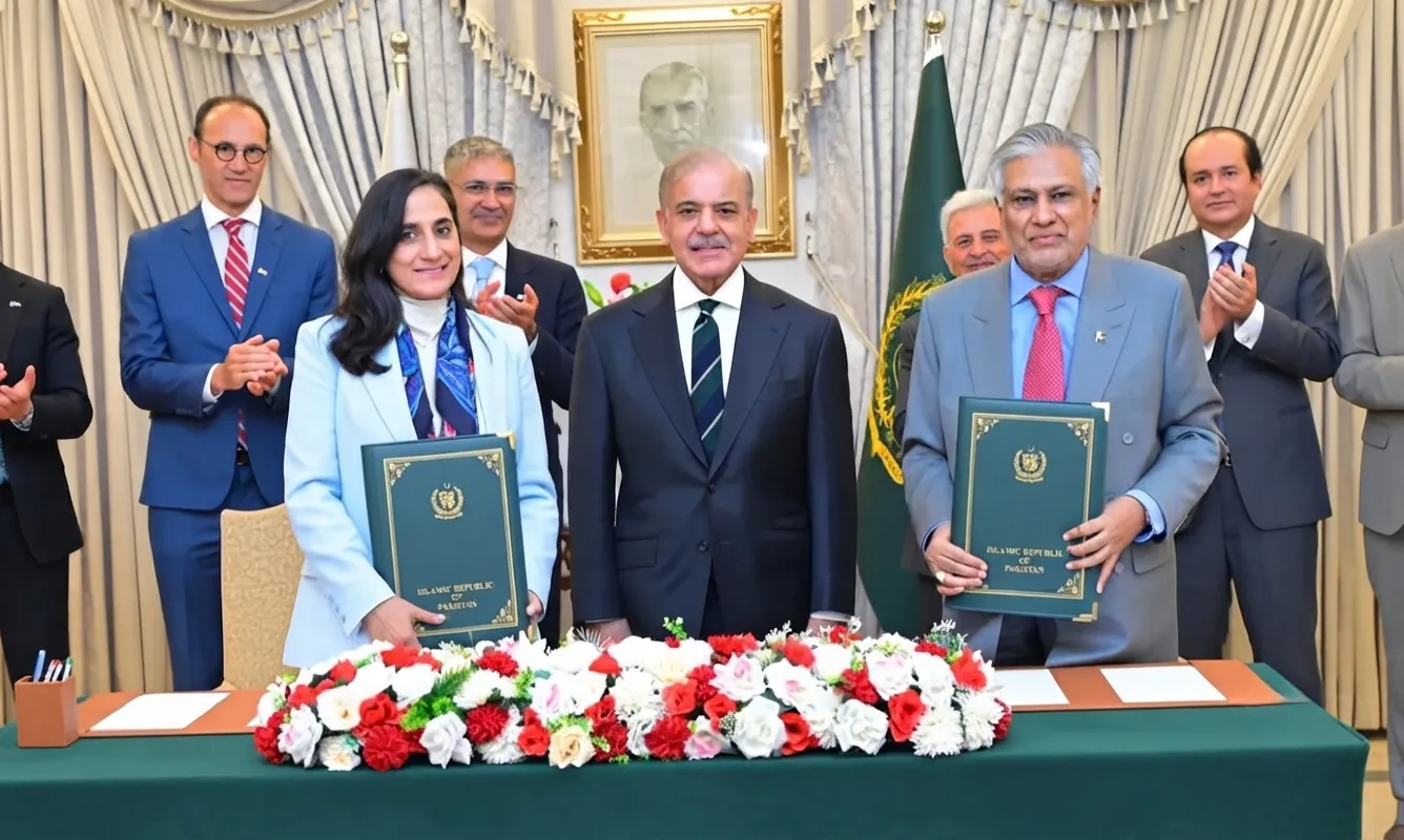 Canada's Foreign Minister Visits Pakistan After Nearly Two Decades to Strengthen Bilateral Relations