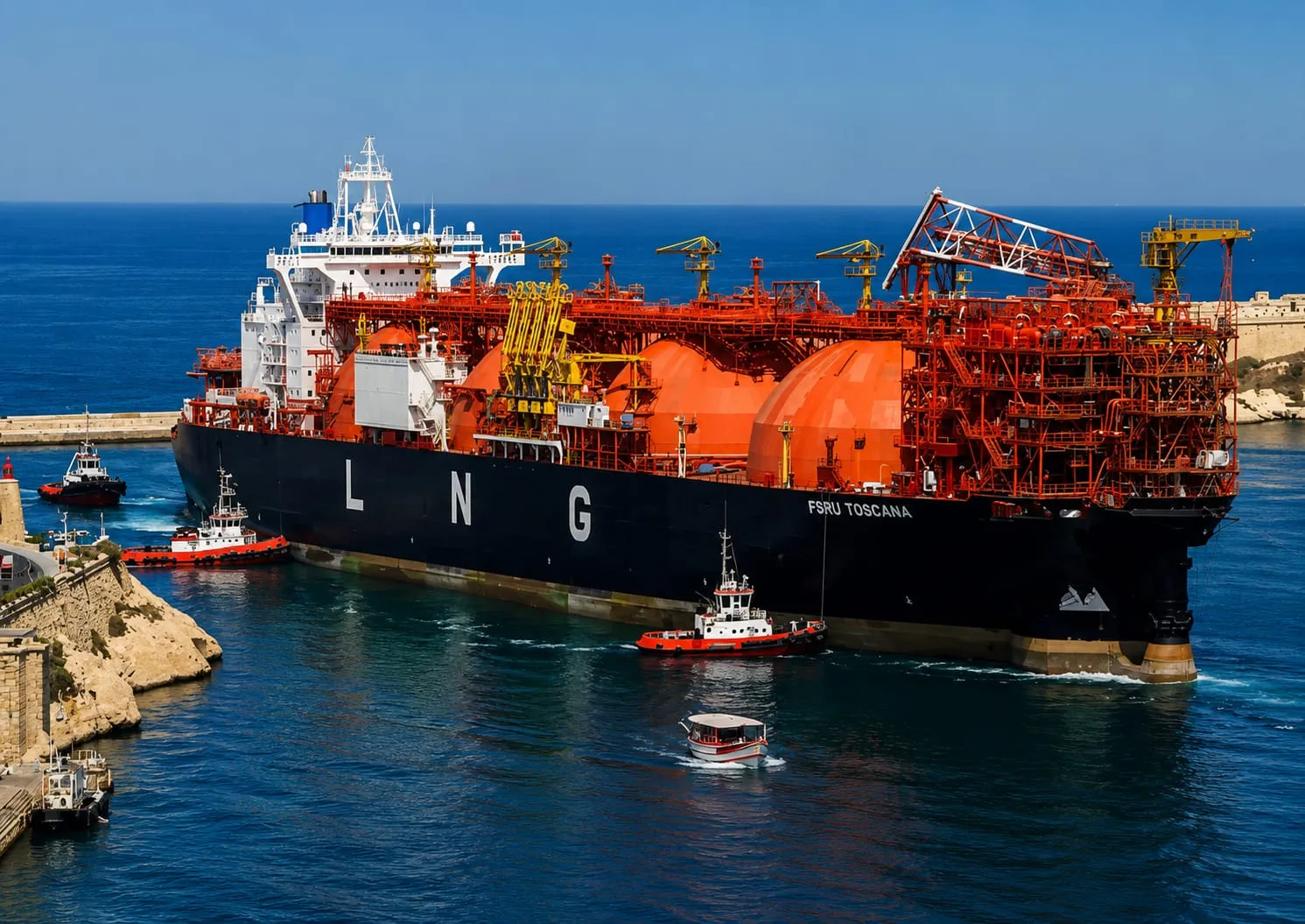 Pakistan Secures Expensive LNG Cargo Amid Supply Disruptions and Rising Energy Costs