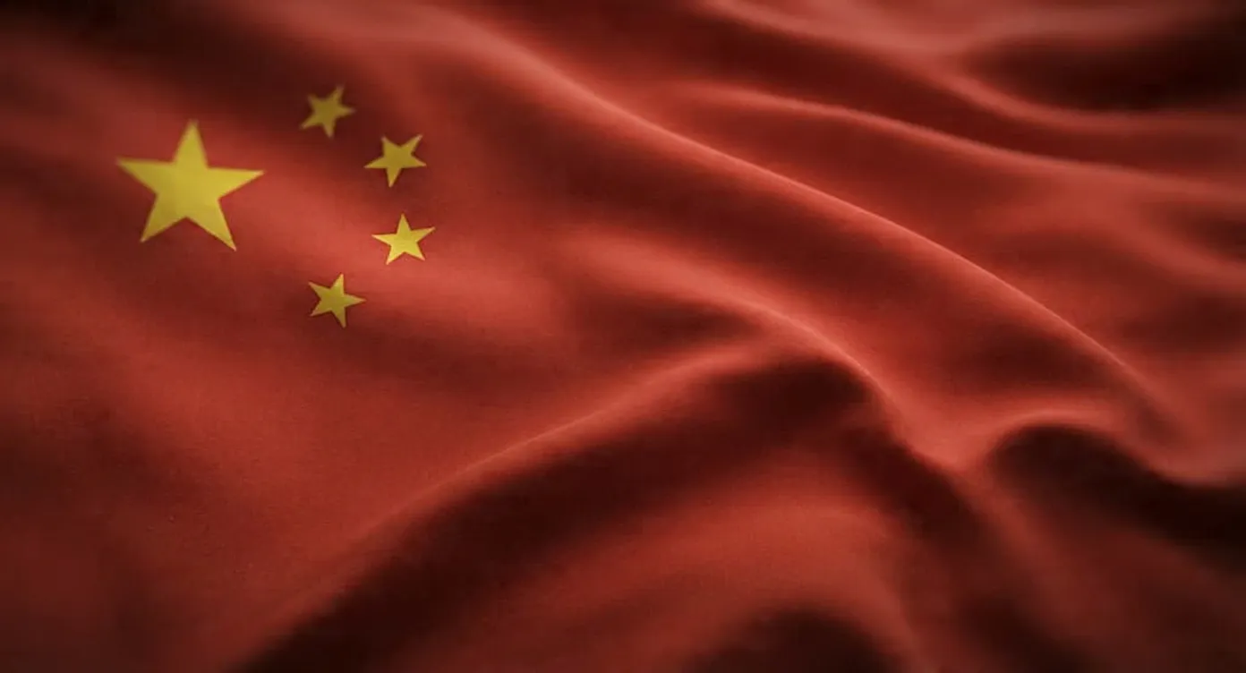 Chinese Researchers Develop Technology to Convert Plastic Waste Into Sustainable Jet Fuel