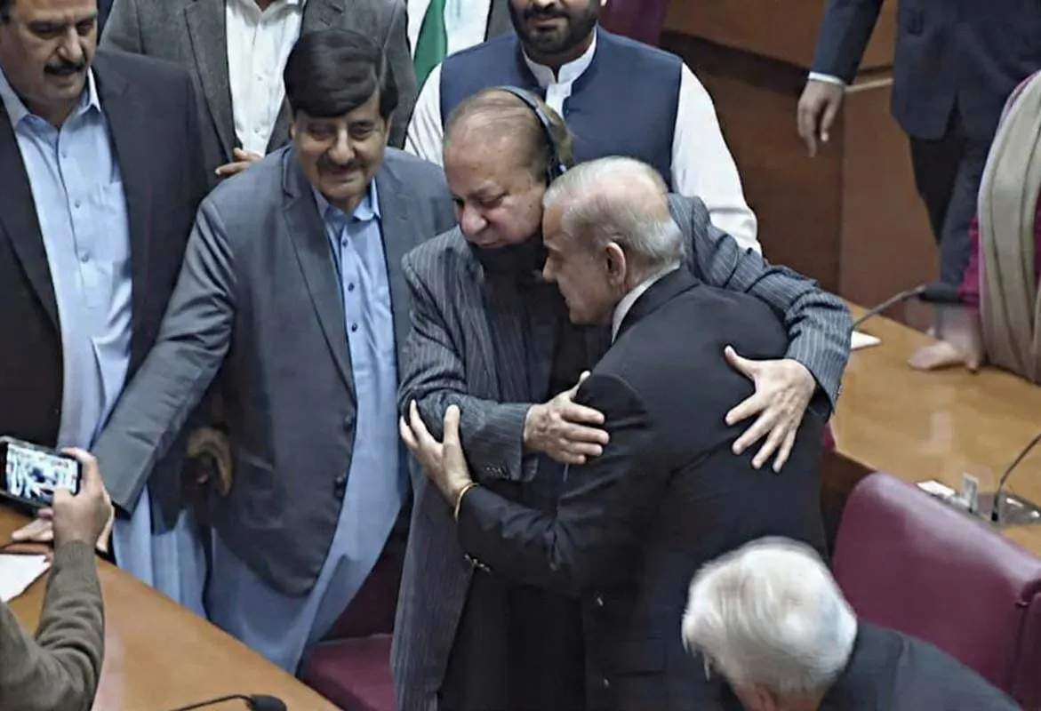 Nawaz Sharif Expresses Desire to Become Prime Minister of Azad Kashmir
