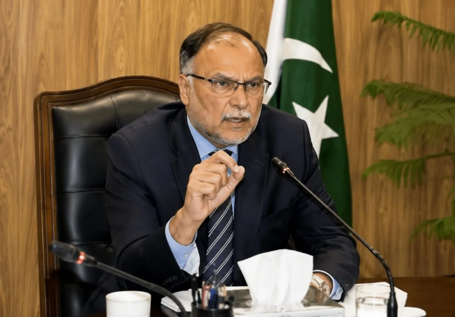 Pakistan Targets Over $100 Billion Exports by 2035 Under New Growth Strategy