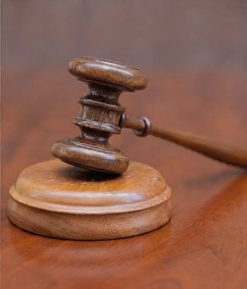 Peshawar High Court Grants 30-Day Relief to Afghan Cancer Patient Undergoing Treatment in Pakistan