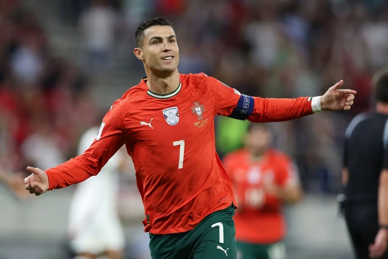 Cristiano Ronaldo Set to Make Scripted Television Debut in Football Drama 'Day Is'