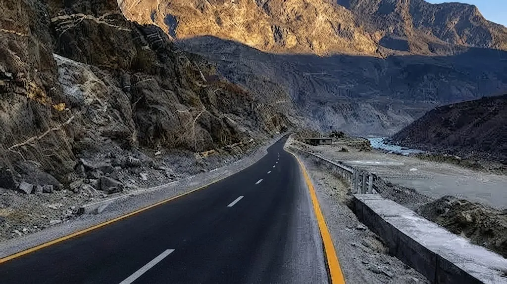 Gilgit-Baltistan Roads Remain Closed for Fifth Day After Flash Floods and GLOFs